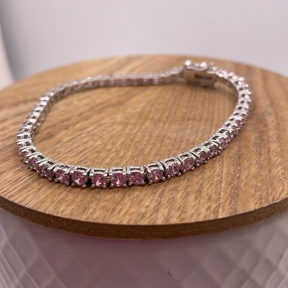 Sterling silver with pink cubic Zirconia diamond tennis bracelet 💎 - Picture 2 of 5